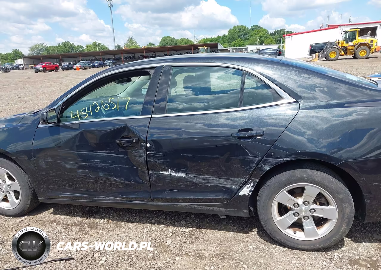 2015 Chevrolet Malibu 1Lt VIN:1G11C5SL2FF102513 - 14