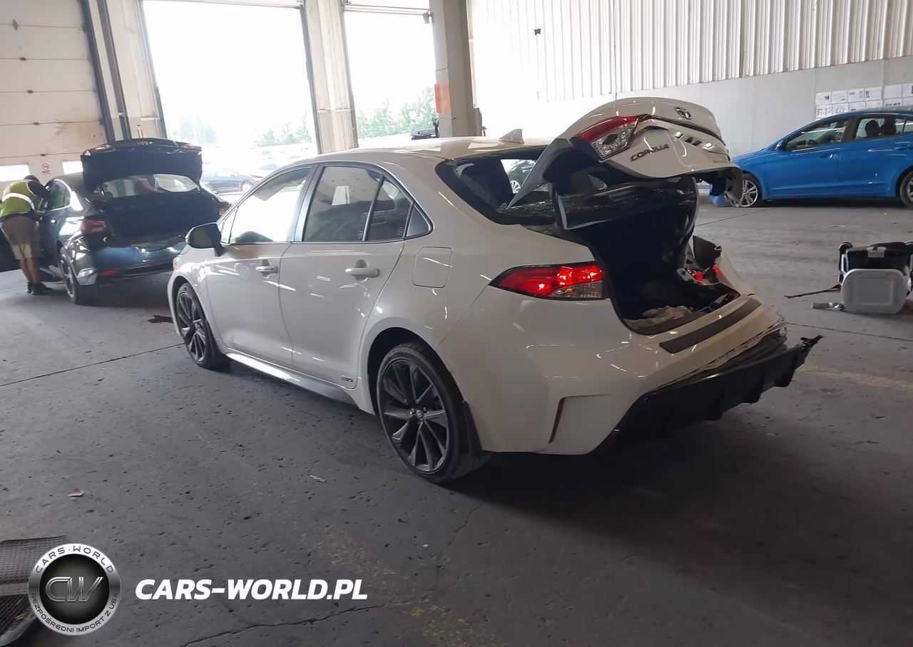 2025 Toyota Corolla Hybrid Se VIN:JTDBDMHE8SJ013872 - 3