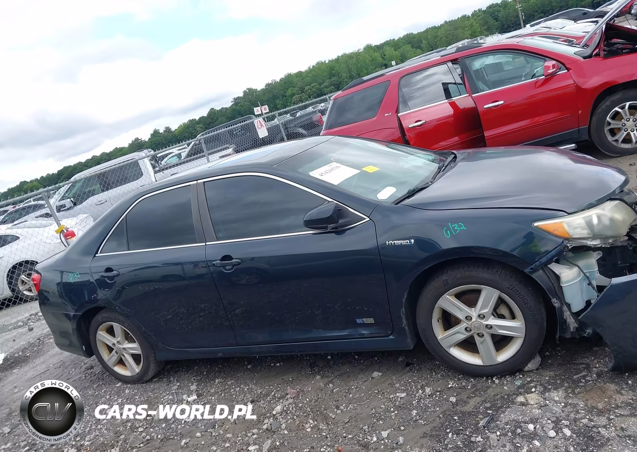2014 Toyota Camry Hybrid Se Limited Edition VIN:4T1BD1FK7EU138724 - 13