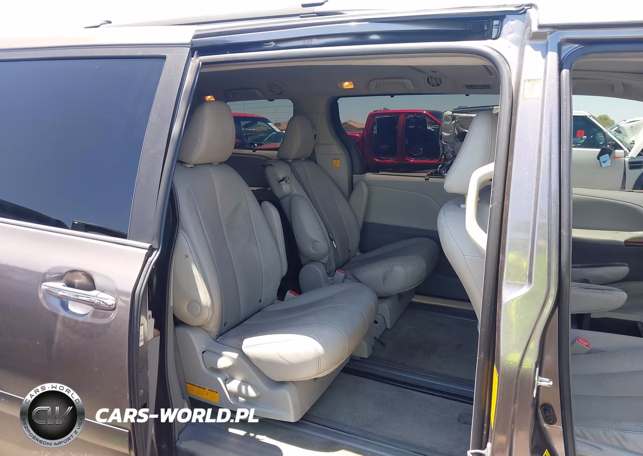 2011 Toyota Sienna Xle V6 VIN:5TDYK3DC0BS170202 - 8