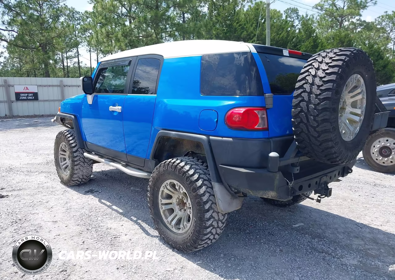 2007 Toyota Fj Cruiser VIN:JTEBU11F470021932 - 3