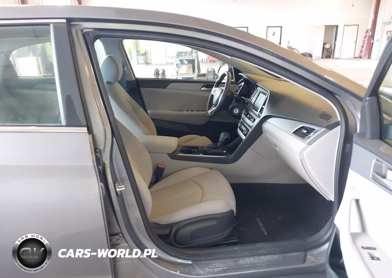 2019 Hyundai Sonata Eco VIN:5NPE24AA3KH773954 - 5