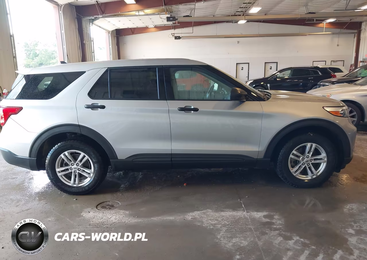 2022 Ford Explorer VIN:1FMSK8BB3NGA27784 - 13