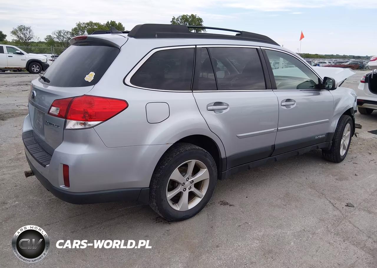2013 Subaru Outback 2.5I Limited VIN:4S4BRCKCXD3221080 - 4