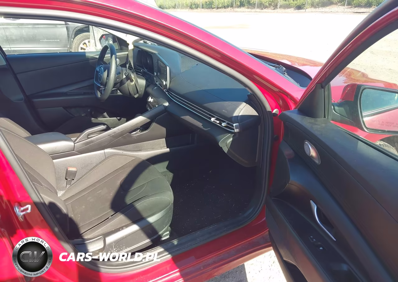 2023 Hyundai Elantra Sel VIN:KMHLM4AG6PU375510 - 5