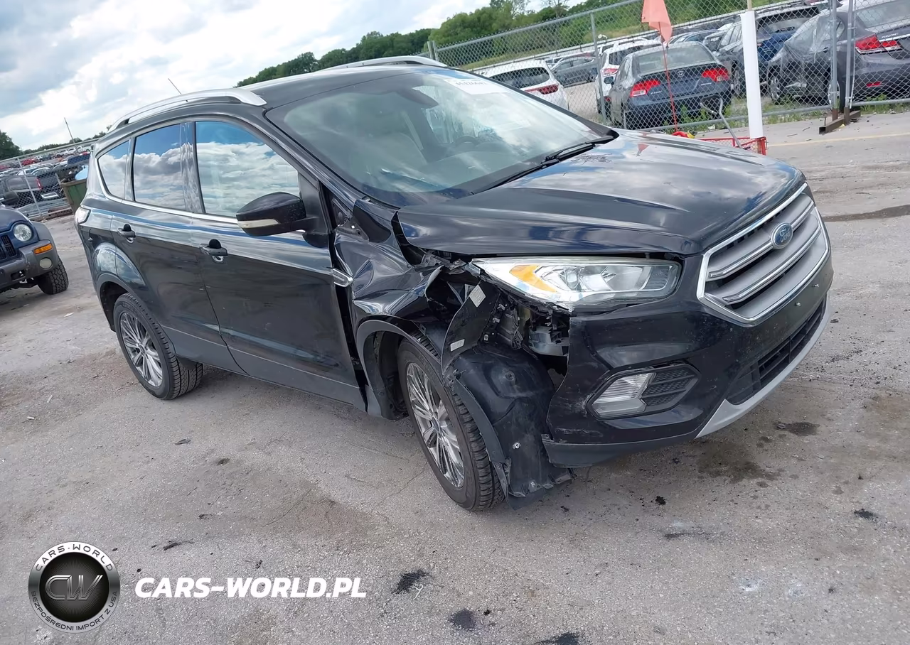2017 Ford Escape Titanium – zdjęcie 1 z 17
