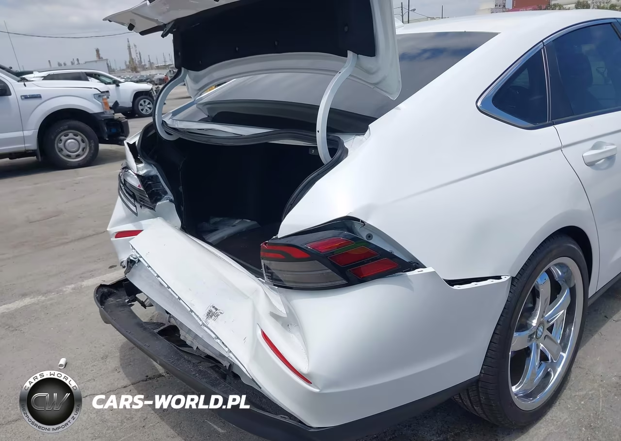 2025 Honda Accord Lx VIN:1HGCY1F26SA076602 - 18