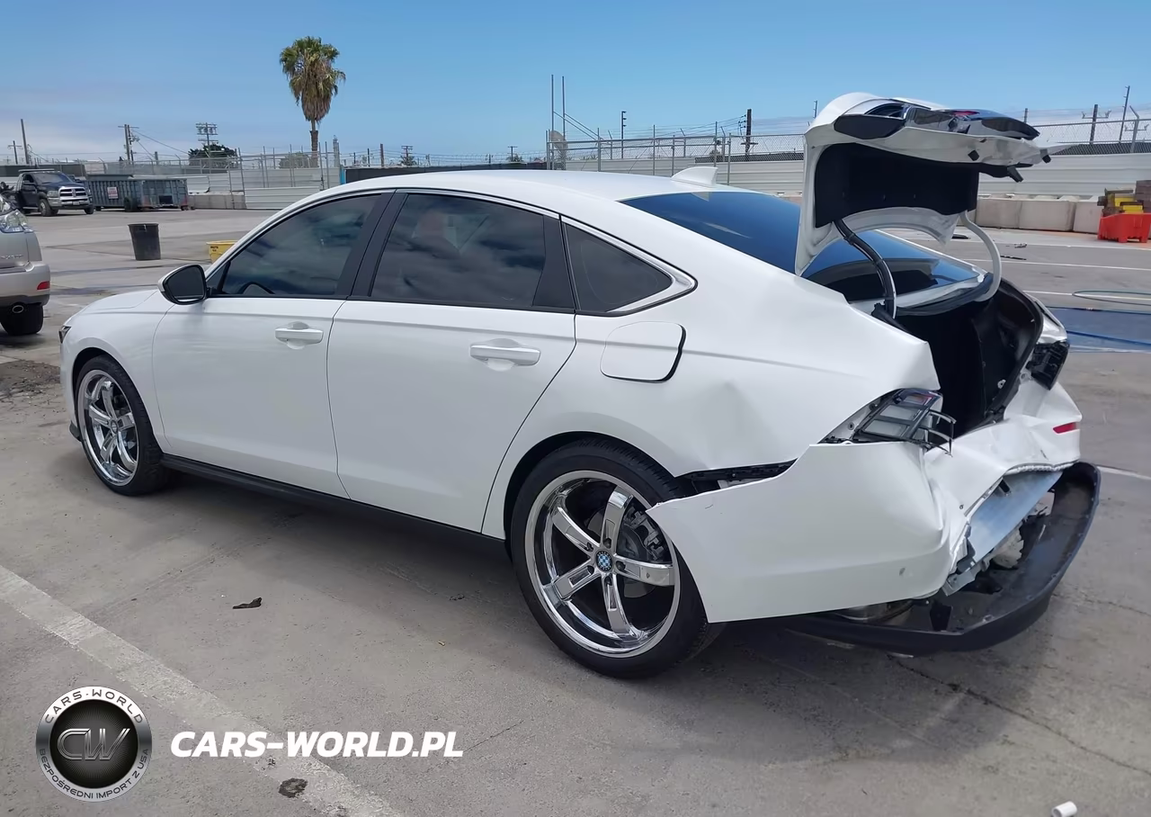 2025 Honda Accord Lx VIN:1HGCY1F26SA076602 - 3
