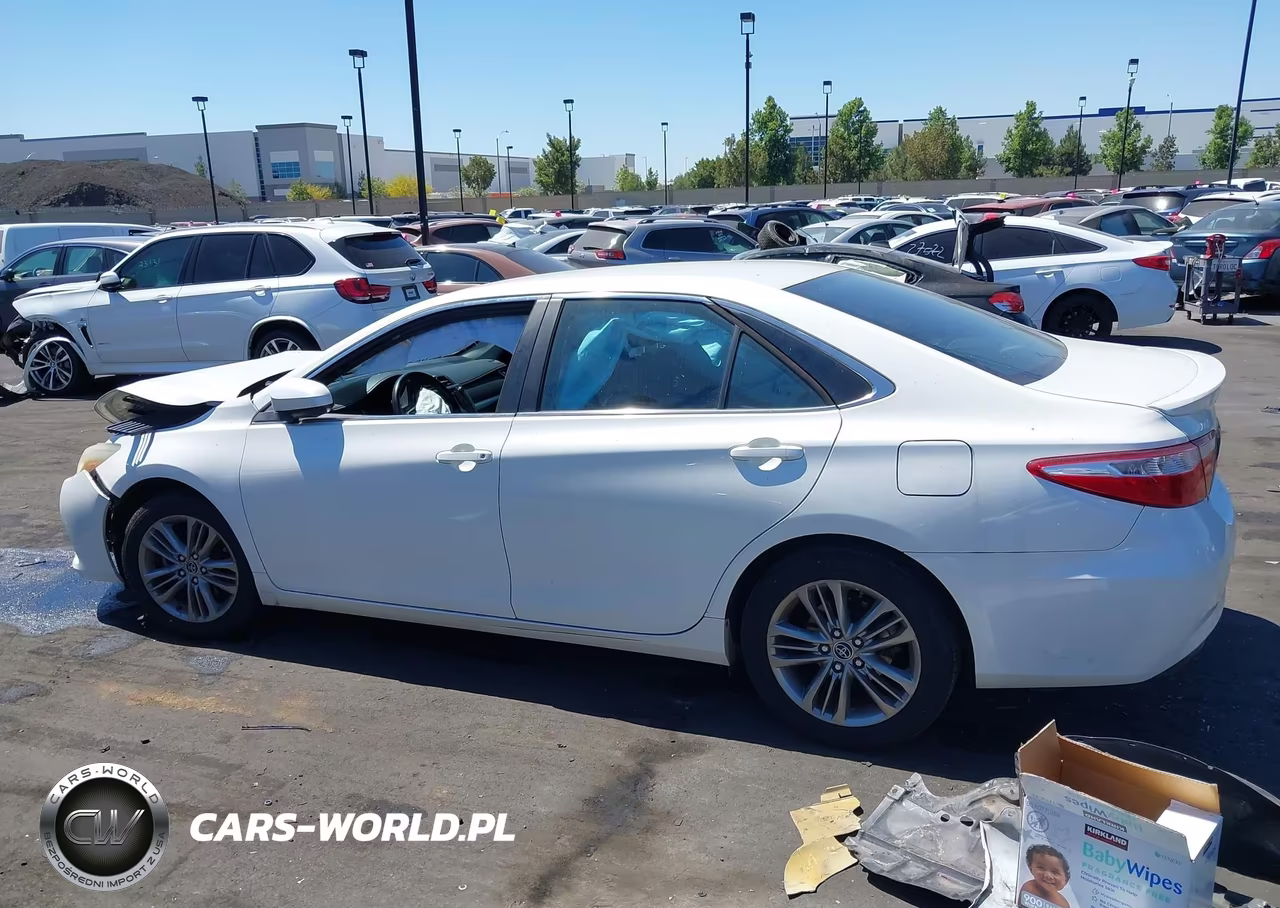 2015 Toyota Camry Se VIN:4T1BF1FK7FU094008 - 13