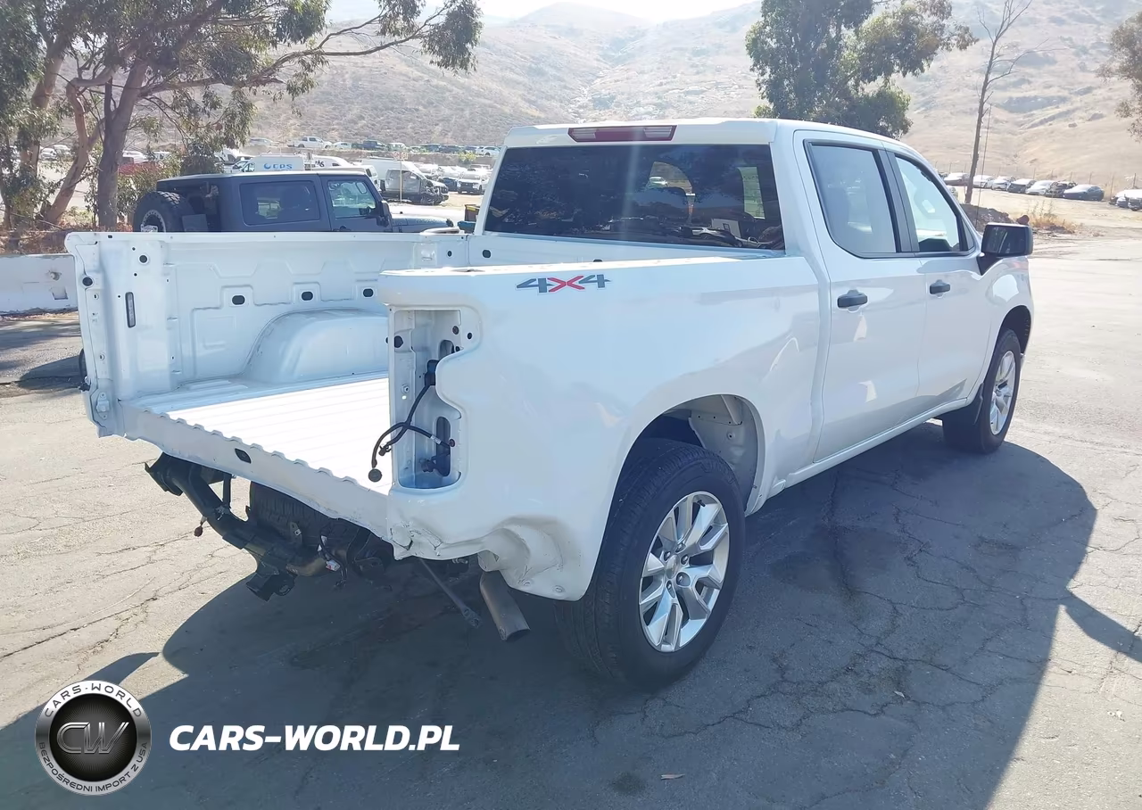 2026 Chevrolet Silverado 1500 4Wd Short Bed Custom VIN:3GCPKBEK9TG194929 - 4