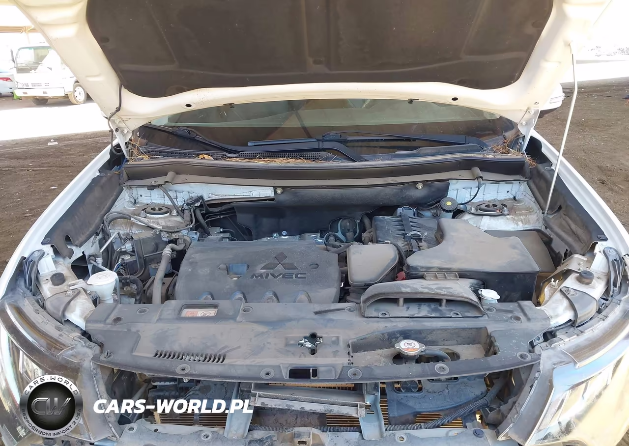2019 Mitsubishi Outlander Sel VIN:JA4AD3A34KZ012289 - 10