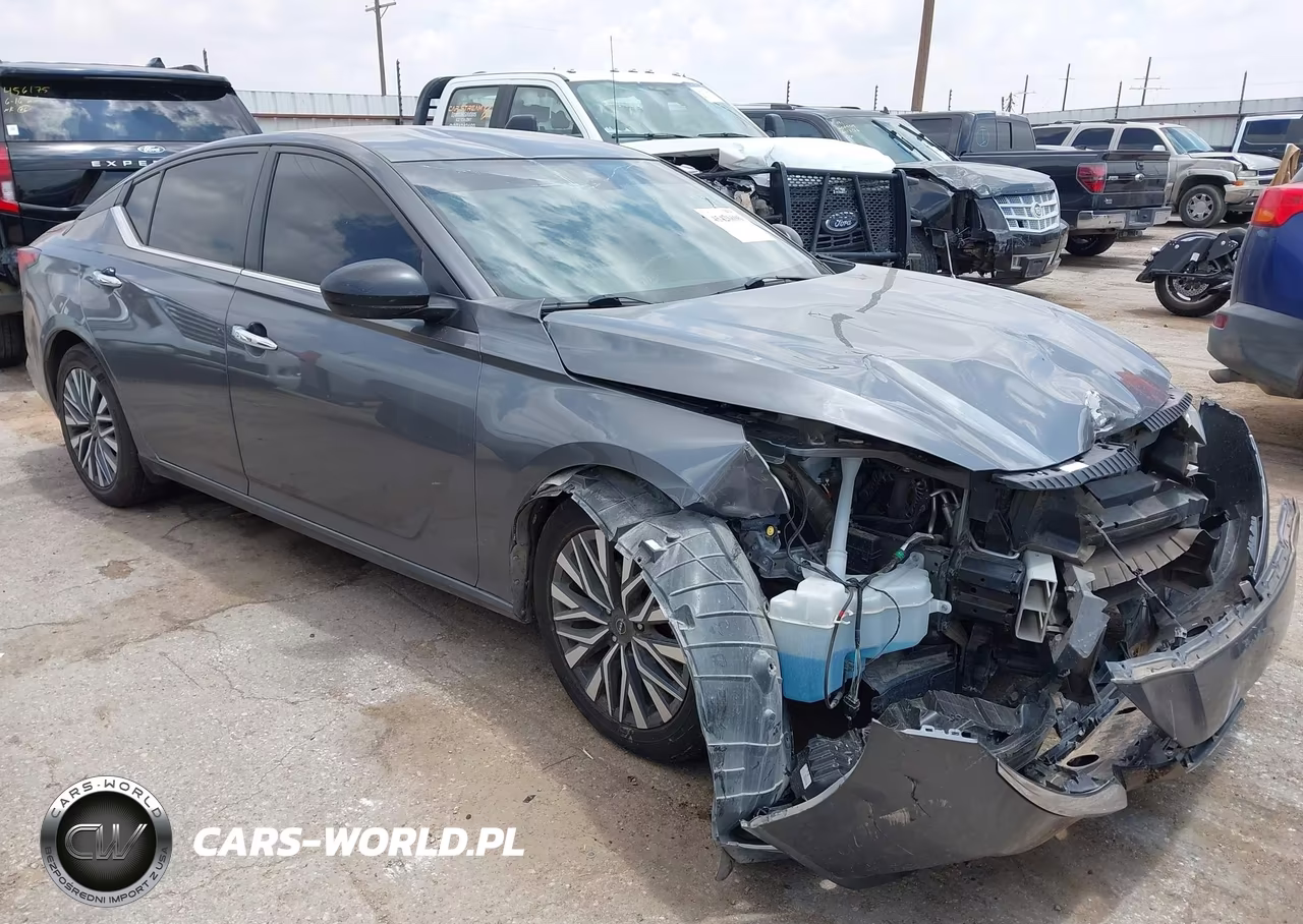 2024 Nissan Altima Sv Fwd