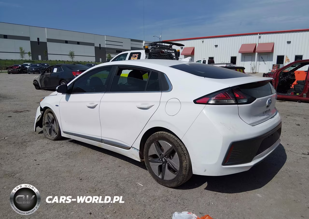 2020 Hyundai Ioniq Hybrid Sel VIN:KMHC85LC4LU211882 - 3