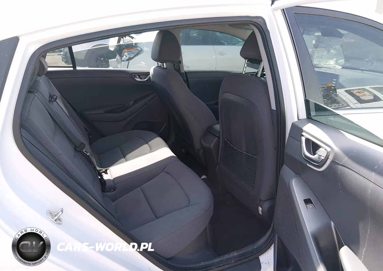 2020 Hyundai Ioniq Hybrid Sel VIN:KMHC85LC4LU211882 - 8