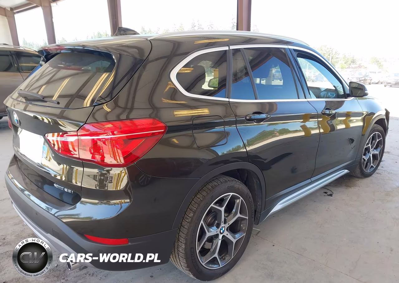 2019 BMW X1 xDrive28I VIN:WBXHT3C58K5L36023 - 4