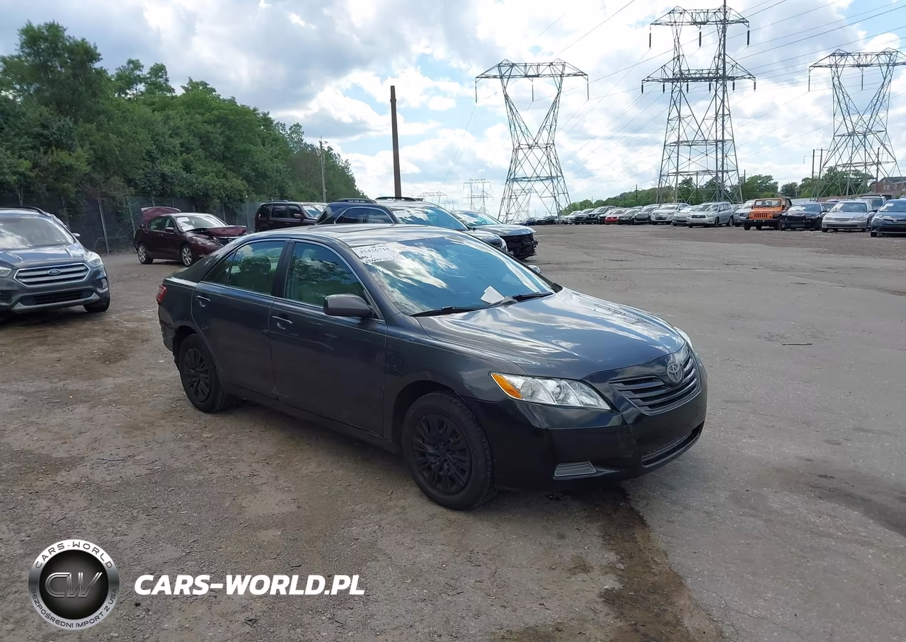 2007 Toyota Camry Le – zdjęcie 1 z 13