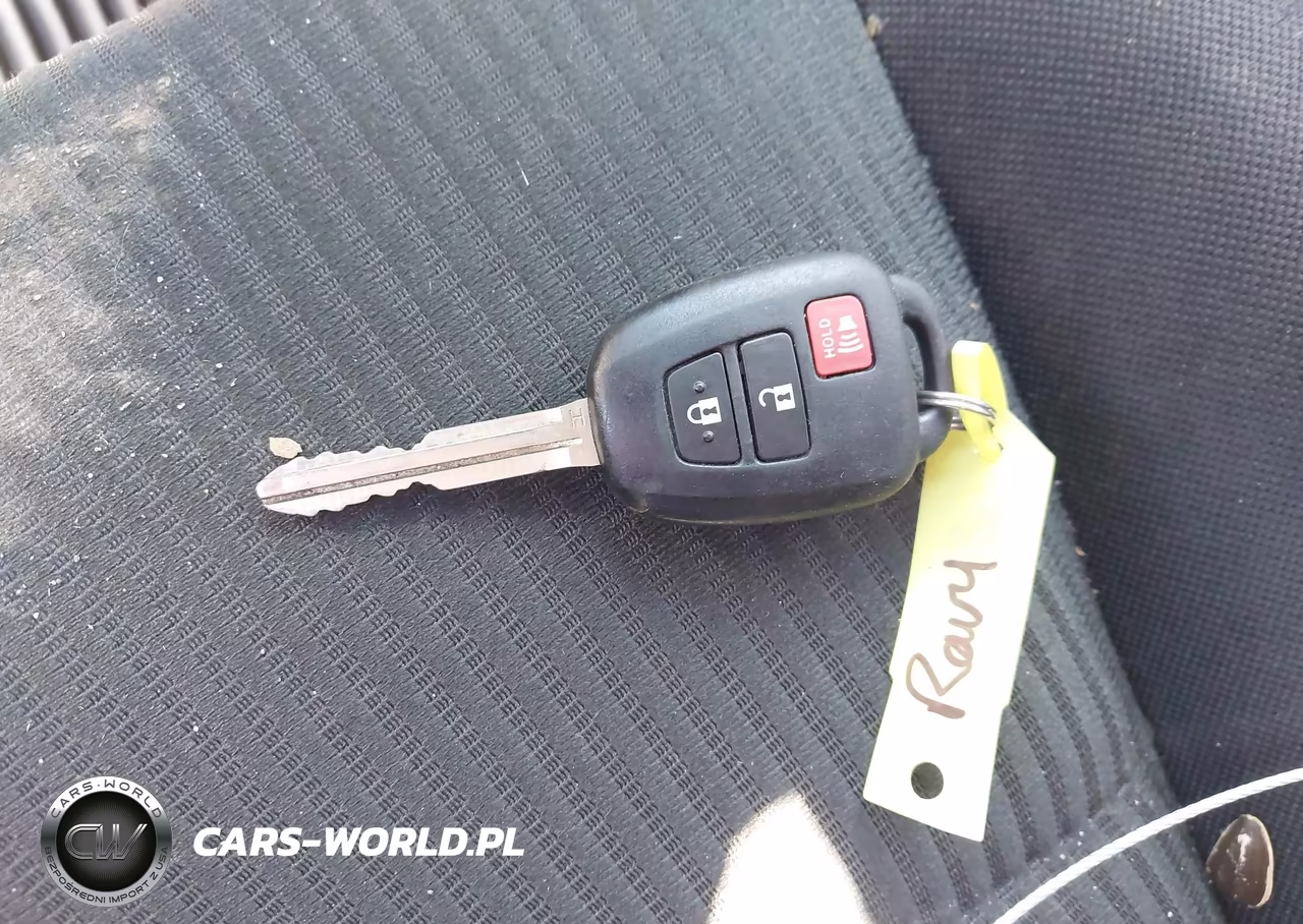 2017 Toyota Rav4 Le VIN:JTMBFREV3HJ130263 - 11