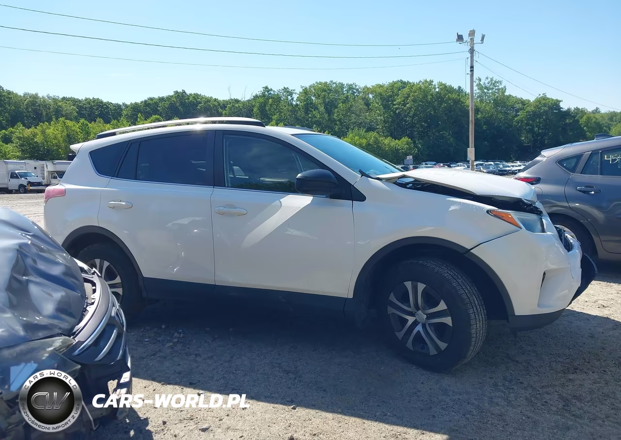 2017 Toyota Rav4 Le VIN:JTMBFREV3HJ130263 - 13