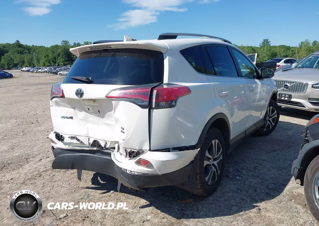 2017 Toyota Rav4 Le VIN:JTMBFREV3HJ130263 - 4