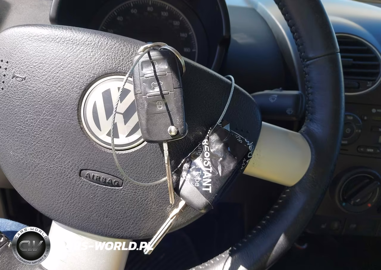 2008 Volkswagen New Beetle Triple White VIN:3VWFW31C78M511083 - 11