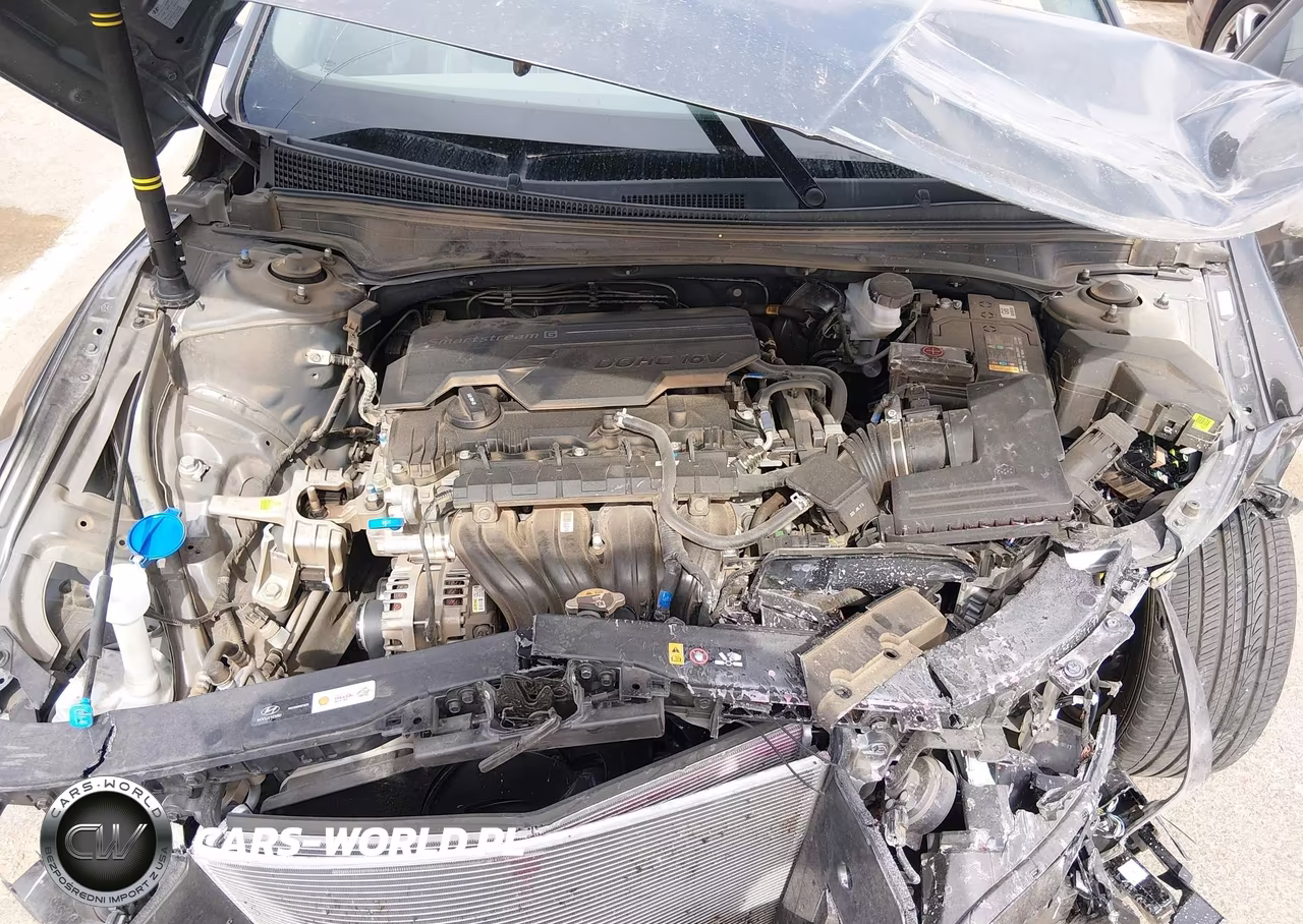 2026 Hyundai Elantra Sel Sport VIN:KMHLM4DG2TU100772 - 10