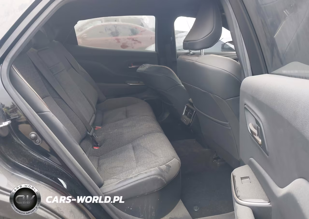 2024 Toyota Crown Xle VIN:JTDAAAAF8R3026304 - 8