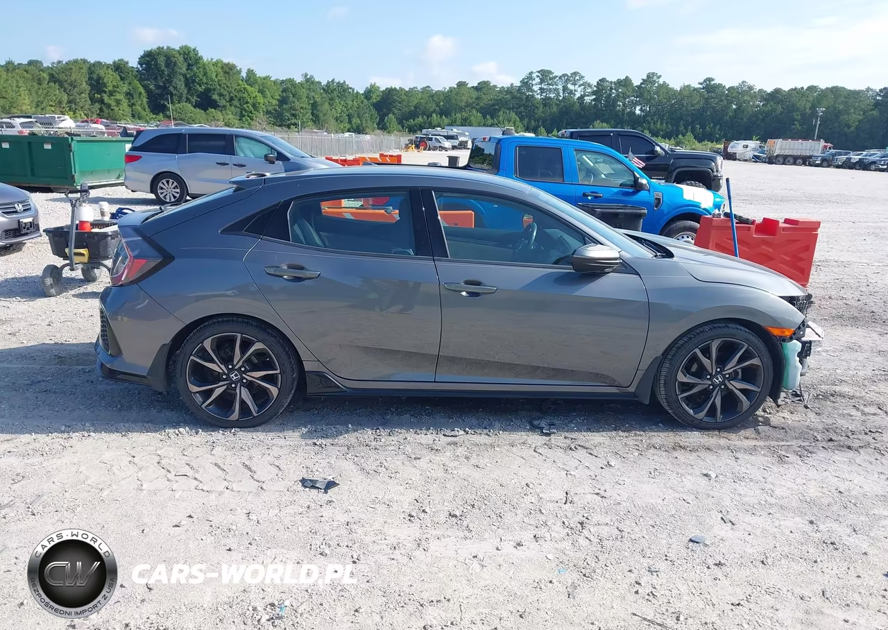 2018 Honda Civic Sport VIN:SHHFK7H49JU208710 - 13