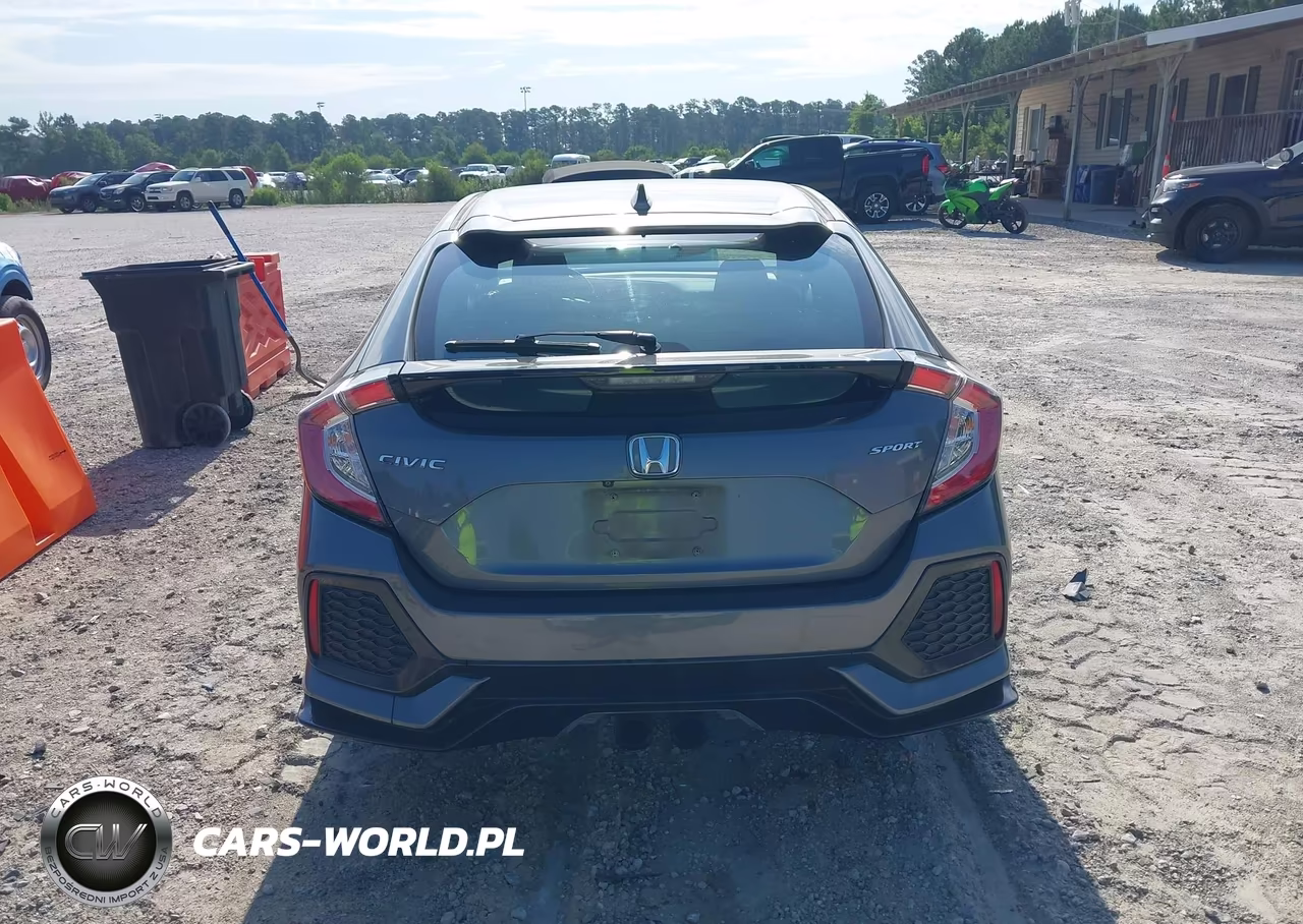 2018 Honda Civic Sport VIN:SHHFK7H49JU208710 - 16