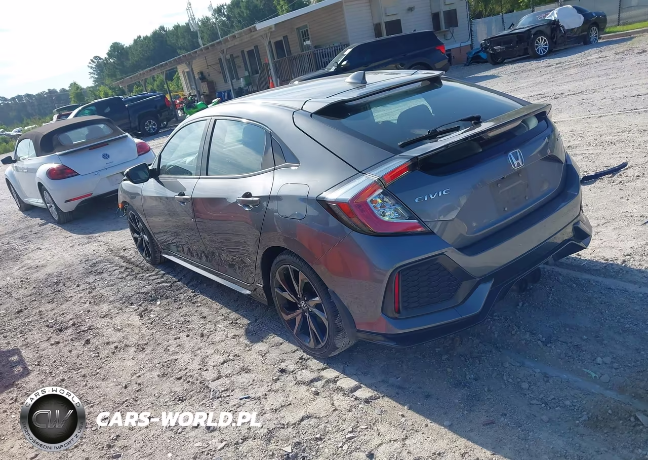 2018 Honda Civic Sport VIN:SHHFK7H49JU208710 - 3
