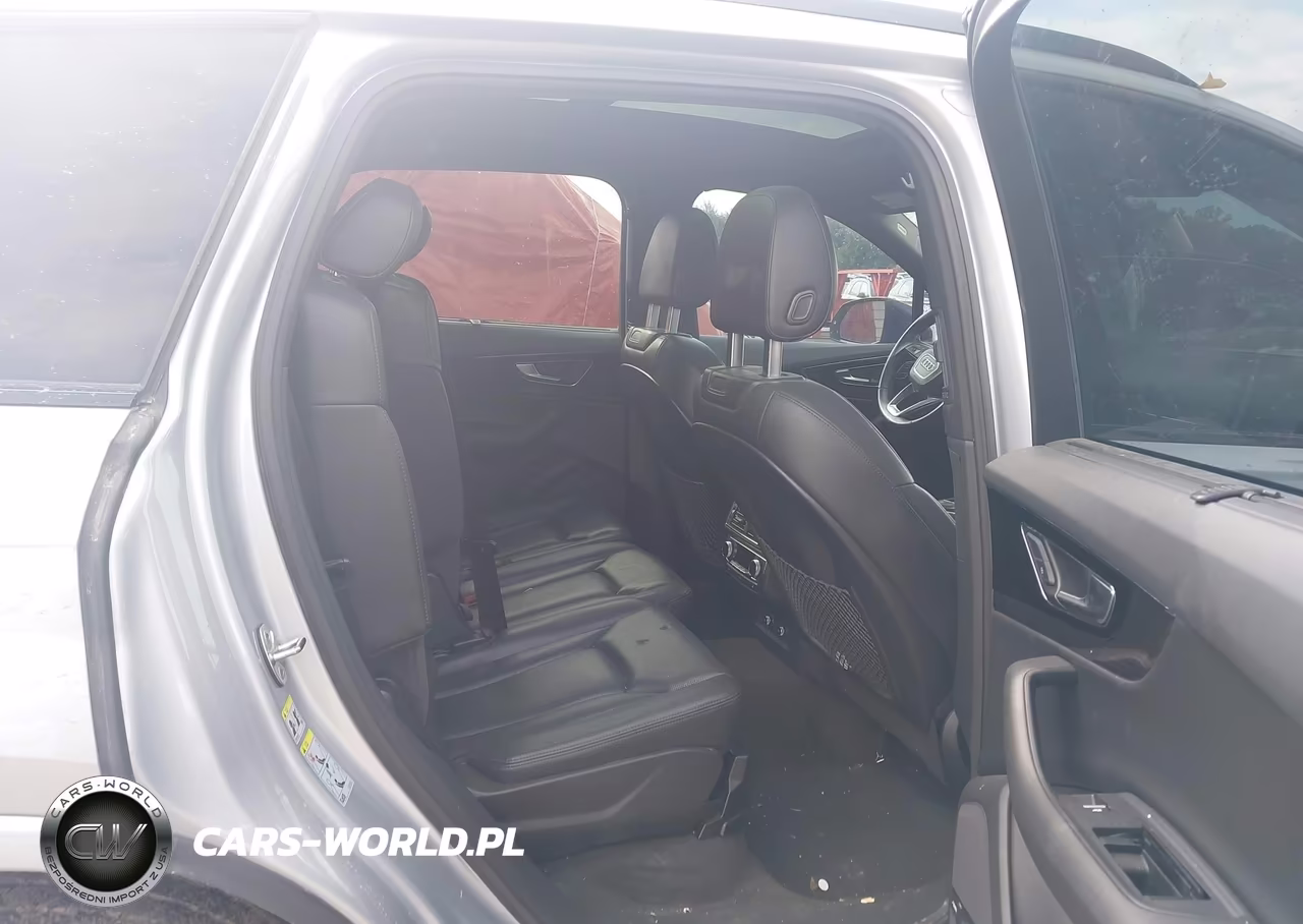 2019 Audi Q7 55 Premium VIN:WA1VAAF7XKD049533 - 8