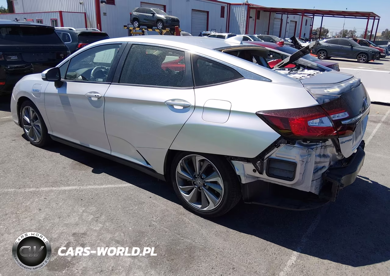 2018 Honda Clarity VIN:JHMZC5F10JC023711 - 3