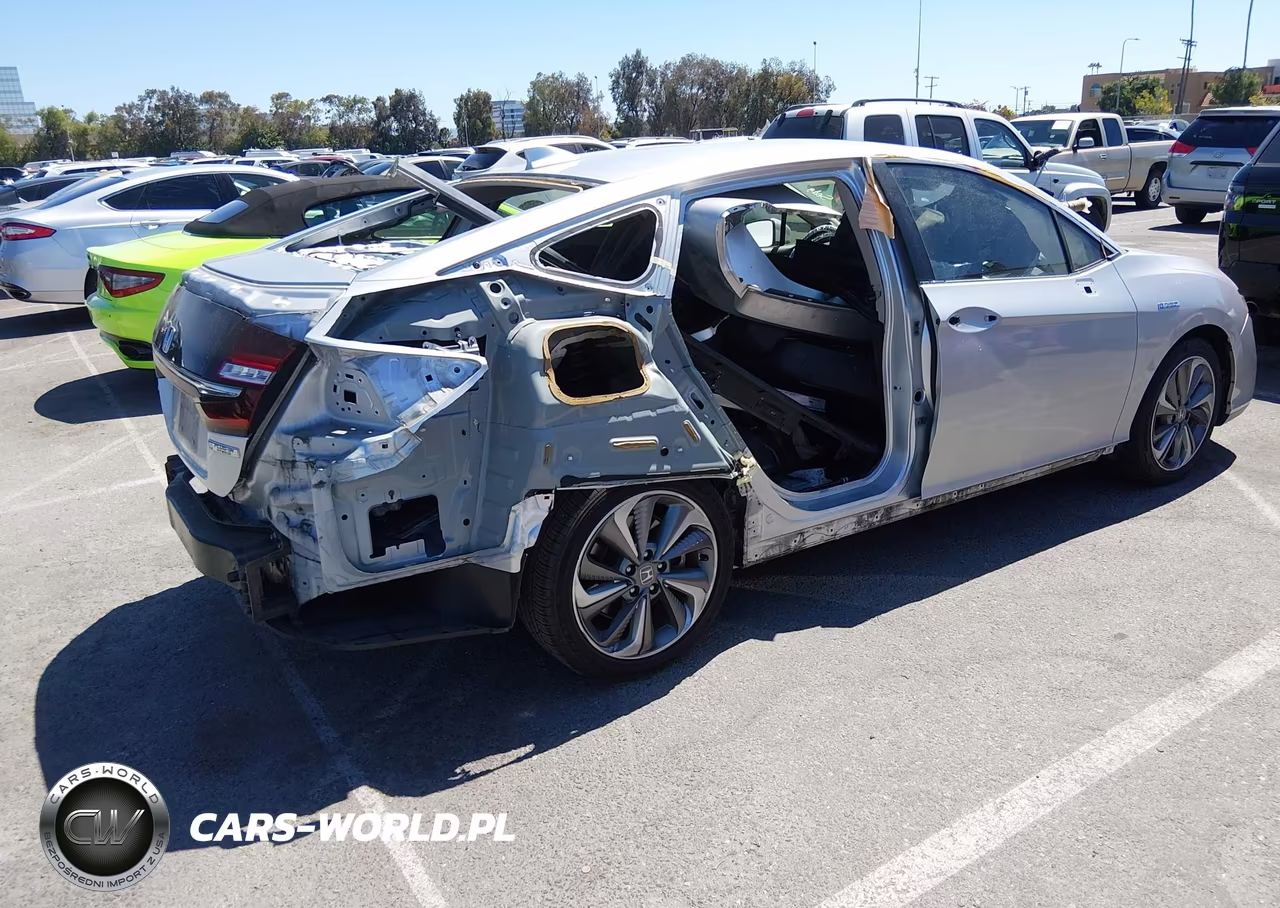 2018 Honda Clarity VIN:JHMZC5F10JC023711 - 4