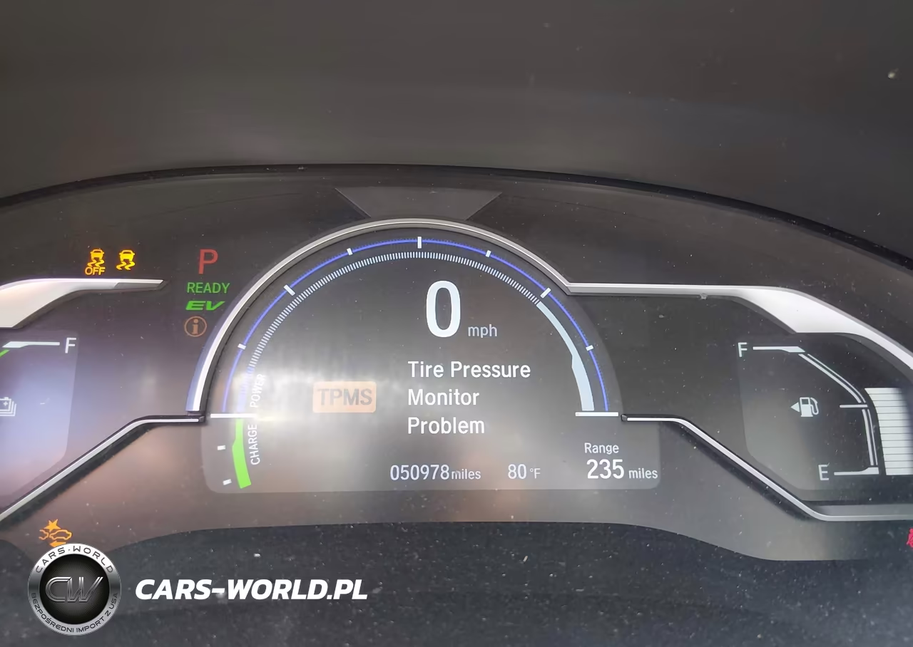 2018 Honda Clarity VIN:JHMZC5F10JC023711 - 7