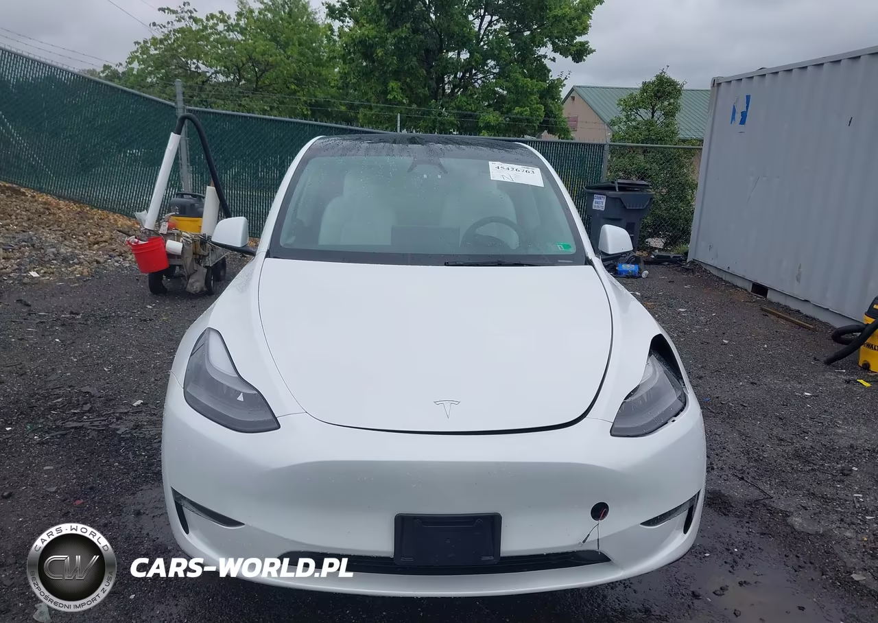 2024 Tesla Model Y Long Range Single Motor Rear-Wheel Drive-Rwd VIN:7SAYGDED7RF112586 - 12
