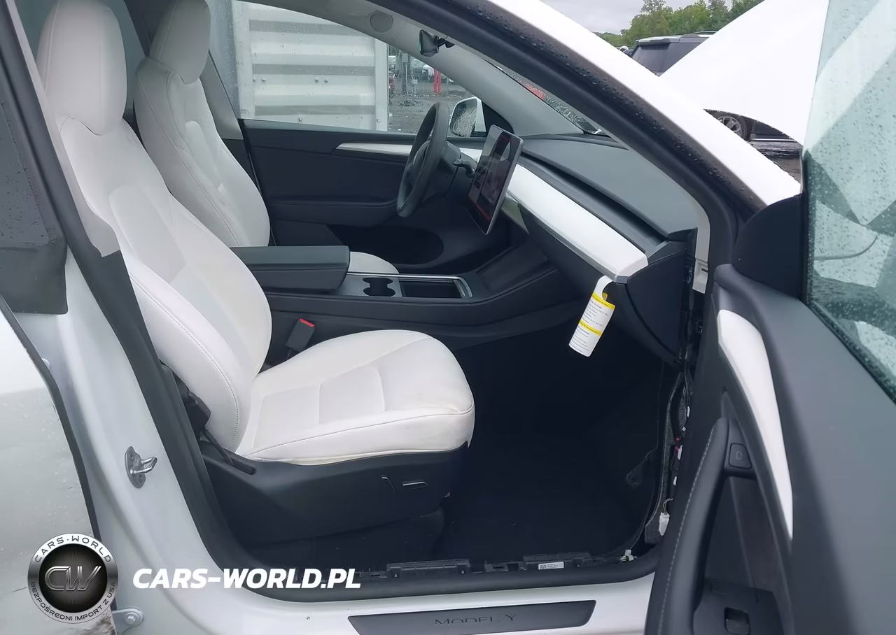 2024 Tesla Model Y Long Range Single Motor Rear-Wheel Drive-Rwd VIN:7SAYGDED7RF112586 - 5