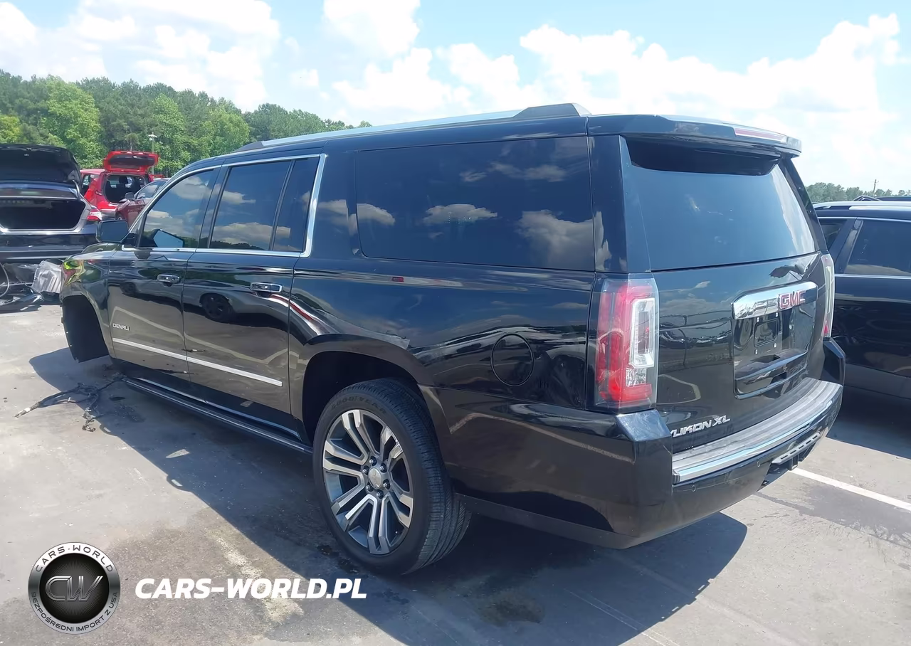 2019 GMC Yukon Xl Denali VIN:1GKS1HKJ6KR215976 - 3