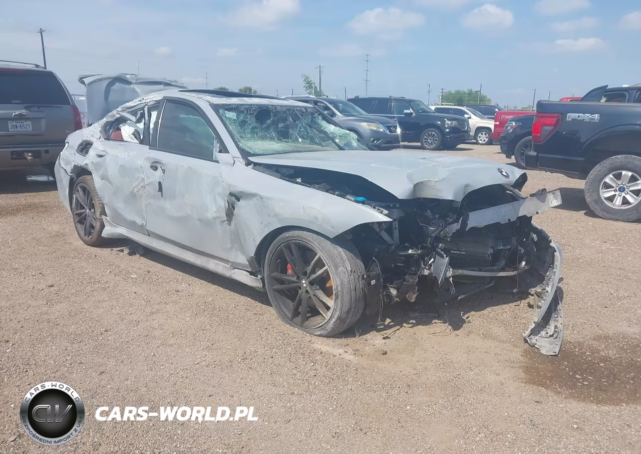 2024 BMW 330I – zdjęcie 1 z 16