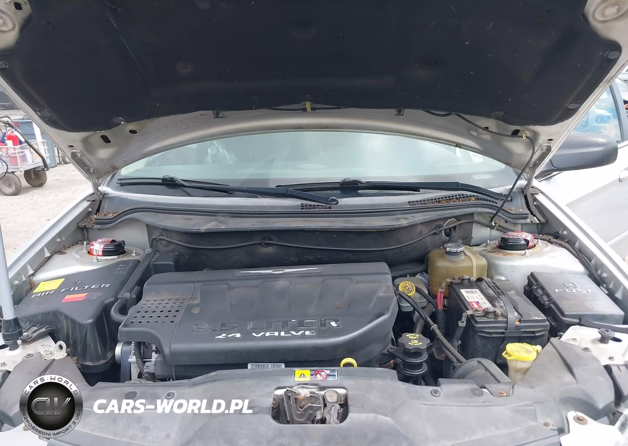 2005 Chrysler Pacifica Touring VIN:2C4GF68415R495412 - 10