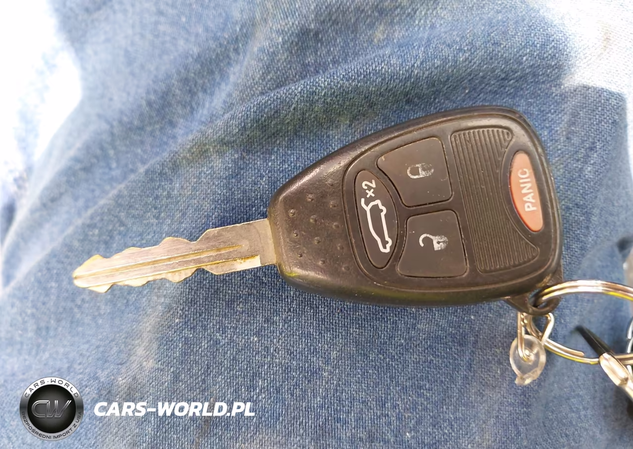 2005 Chrysler Pacifica Touring VIN:2C4GF68415R495412 - 11