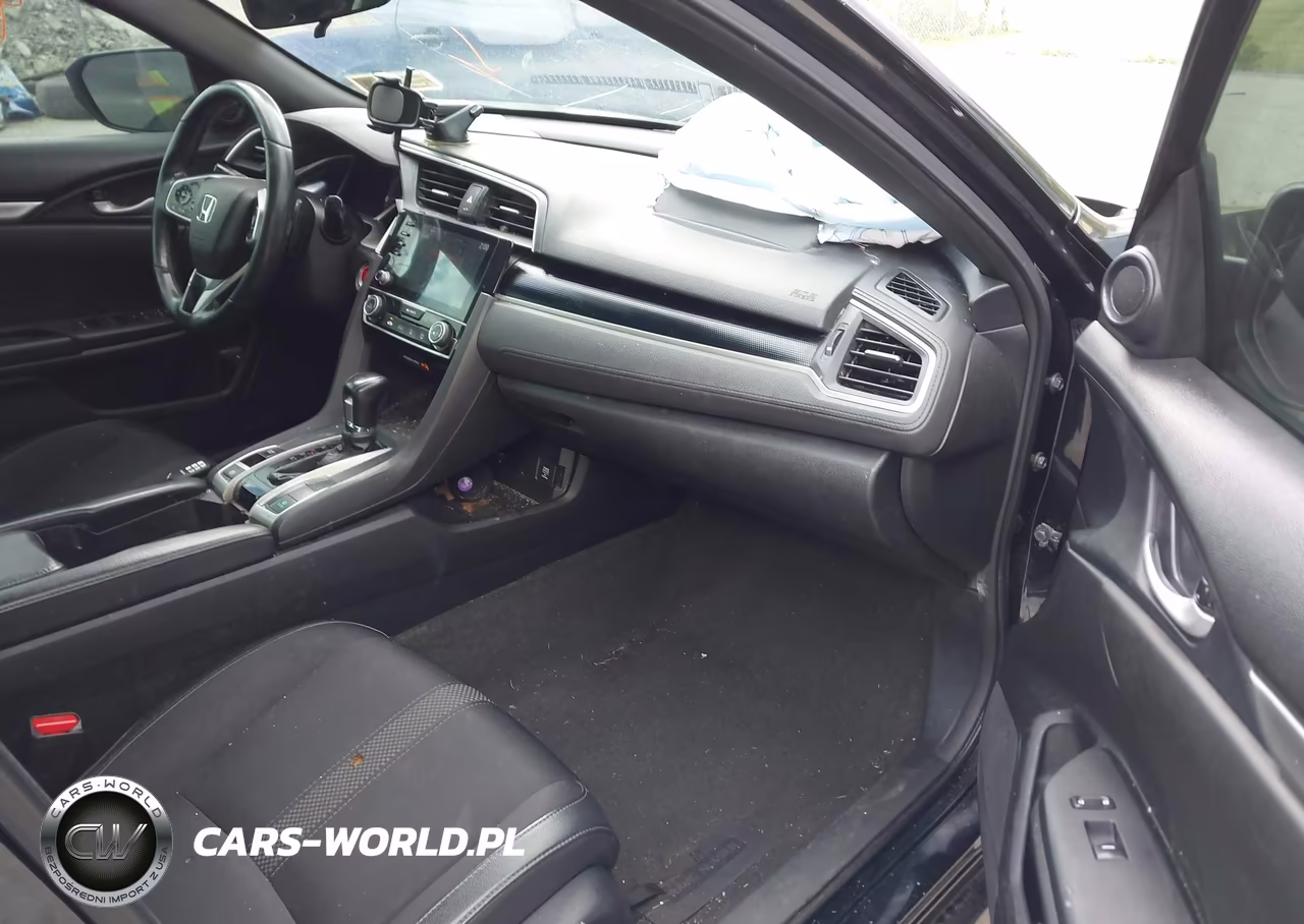 2019 Honda Civic Sport VIN:2HGFC2F82KH559348 - 5