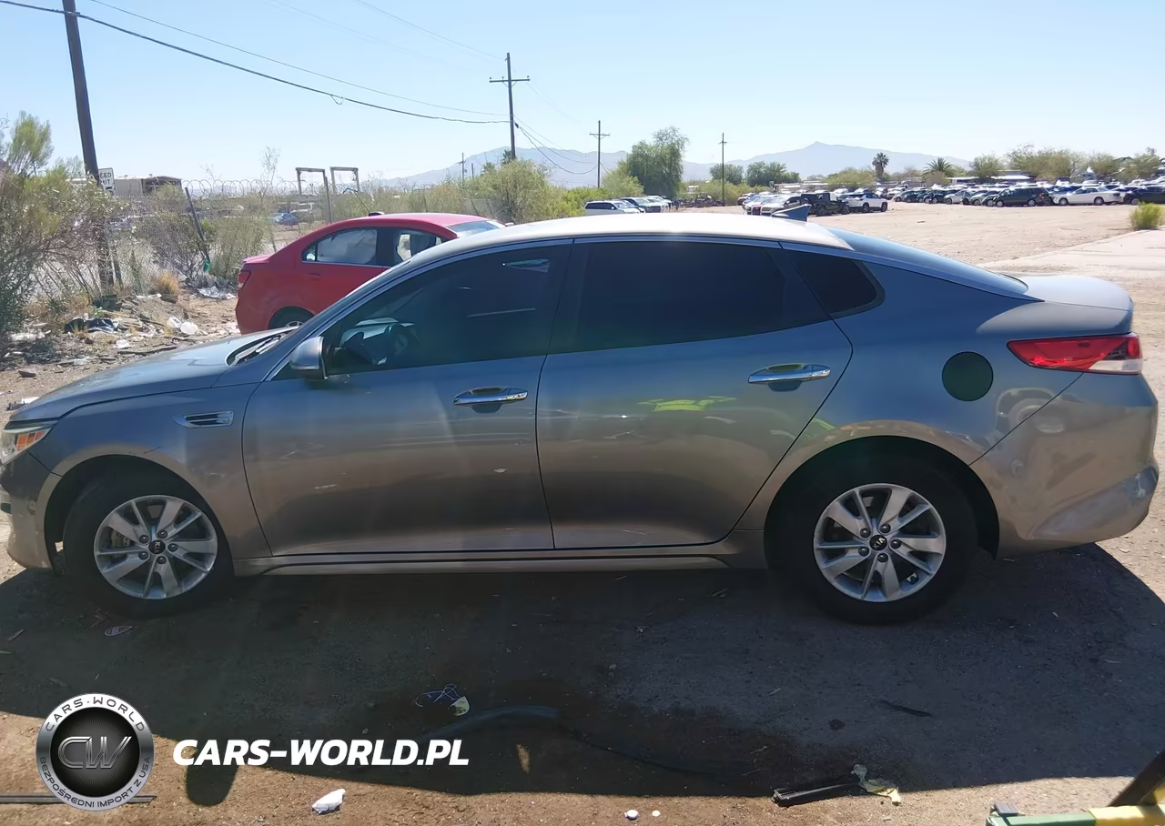 2018 Kia Optima Lx VIN:5XXGT4L3XJG222502 - 13