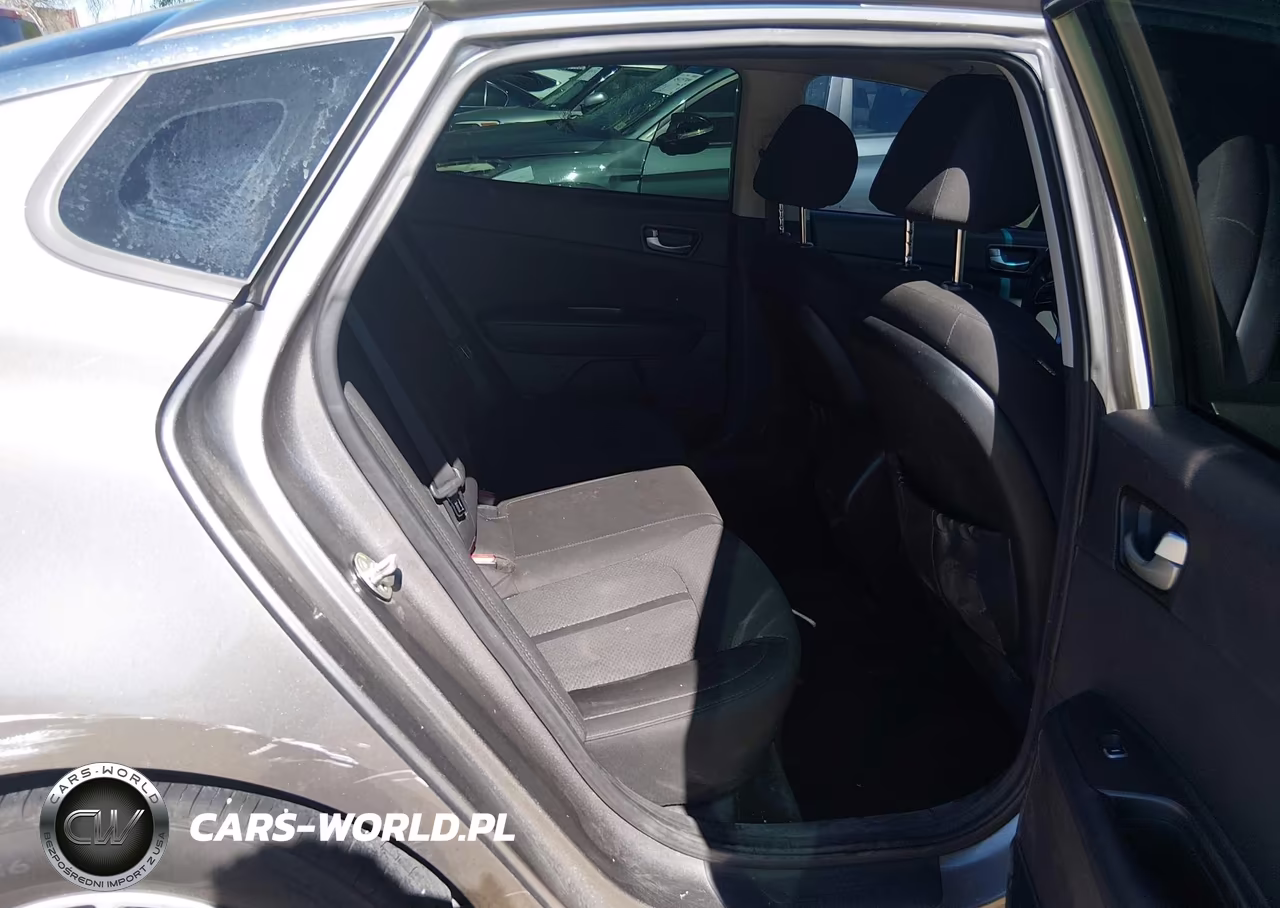 2018 Kia Optima Lx VIN:5XXGT4L3XJG222502 - 8
