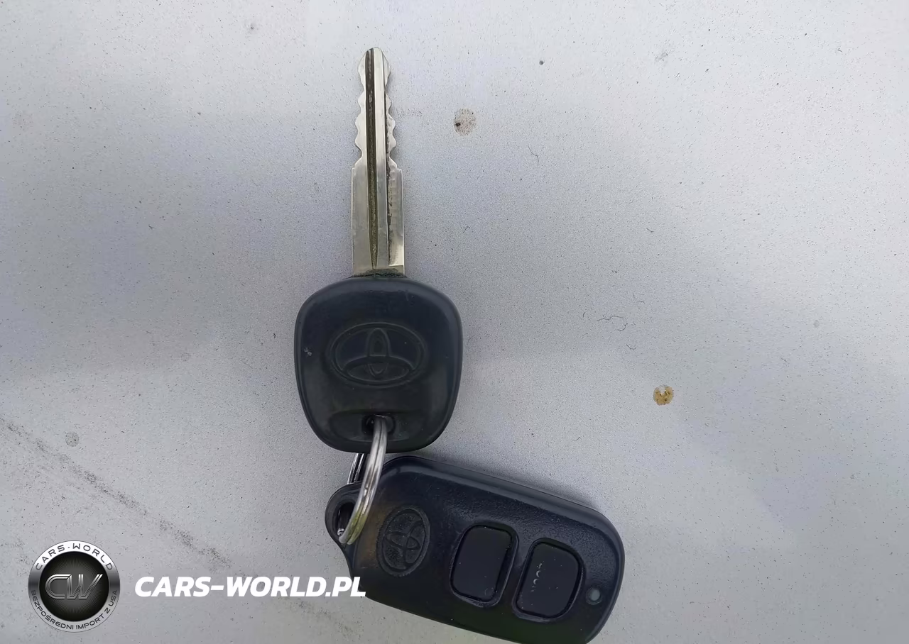 2004 Toyota Mr2 Spyder VIN:JTDFR320840069457 - 11