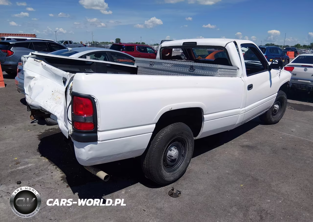 1995 Dodge Ram 1500 VIN:1B7HC16X7SS112600 - 4