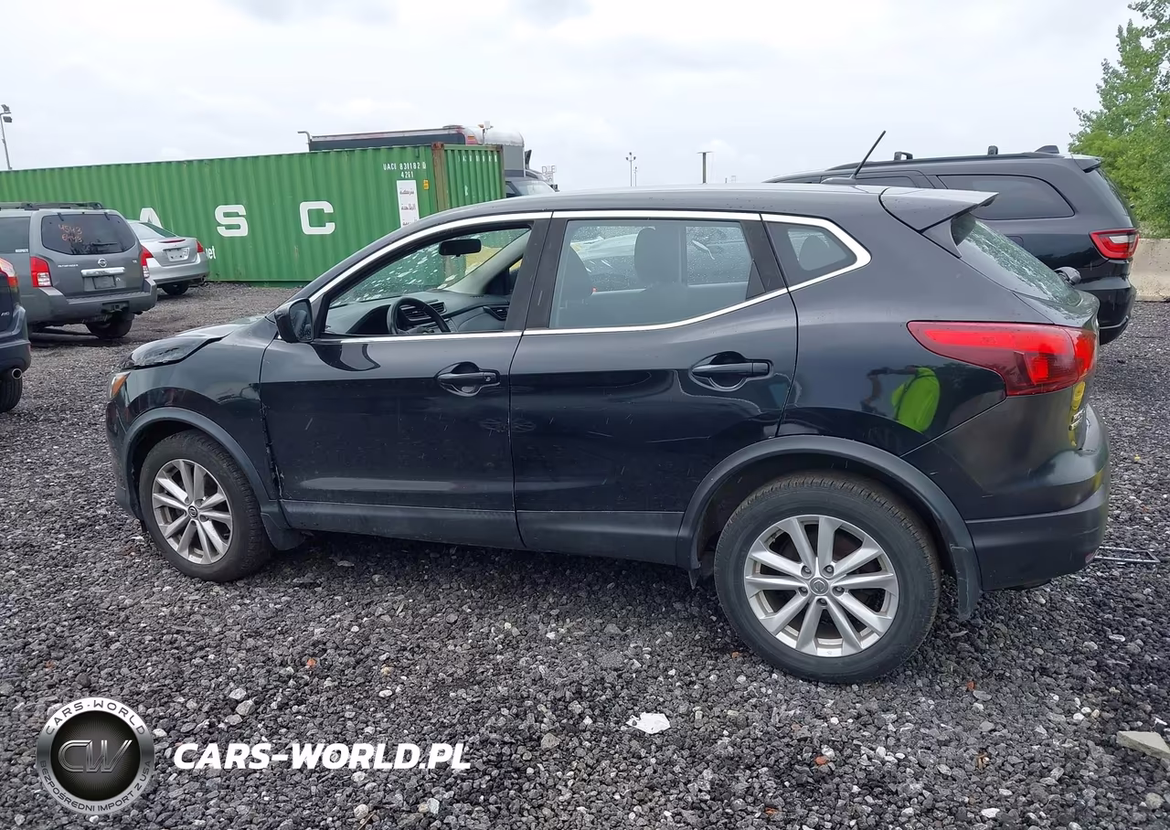 2017 Nissan Rogue Sport S VIN:JN1BJ1CR7HW121920 - 14