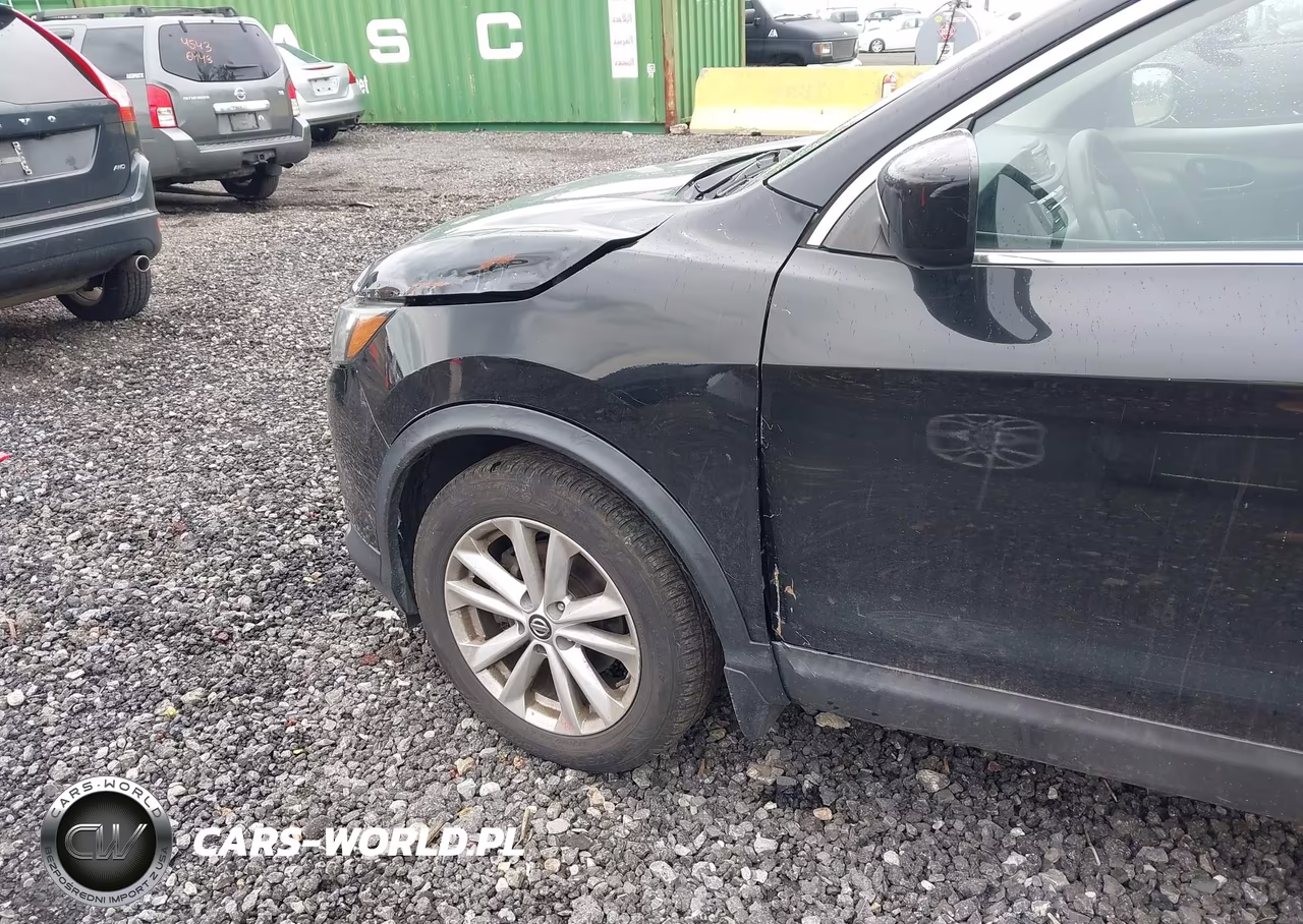 2017 Nissan Rogue Sport S VIN:JN1BJ1CR7HW121920 - 18