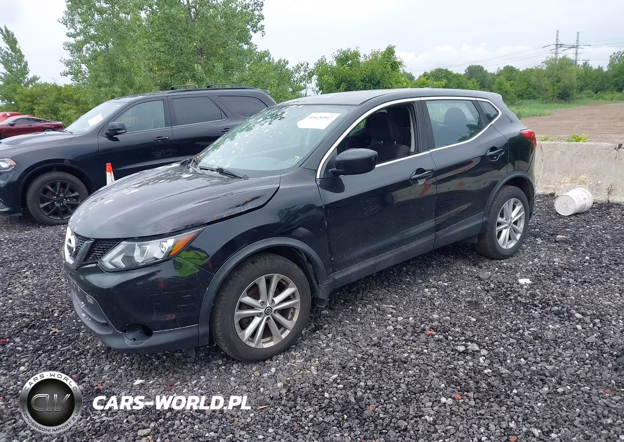 2017 Nissan Rogue Sport S VIN:JN1BJ1CR7HW121920 - 2