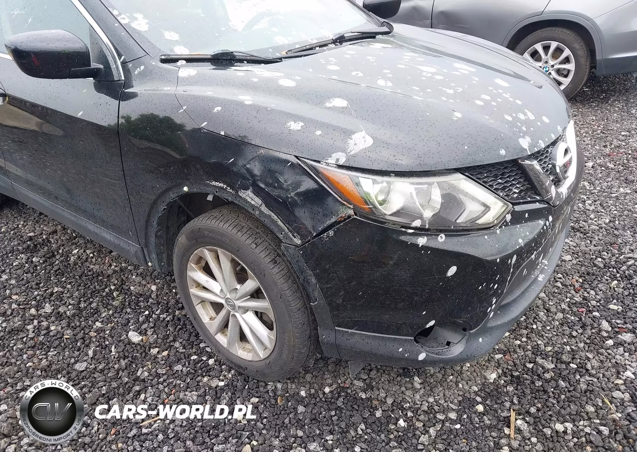 2017 Nissan Rogue Sport S VIN:JN1BJ1CR7HW121920 - 6
