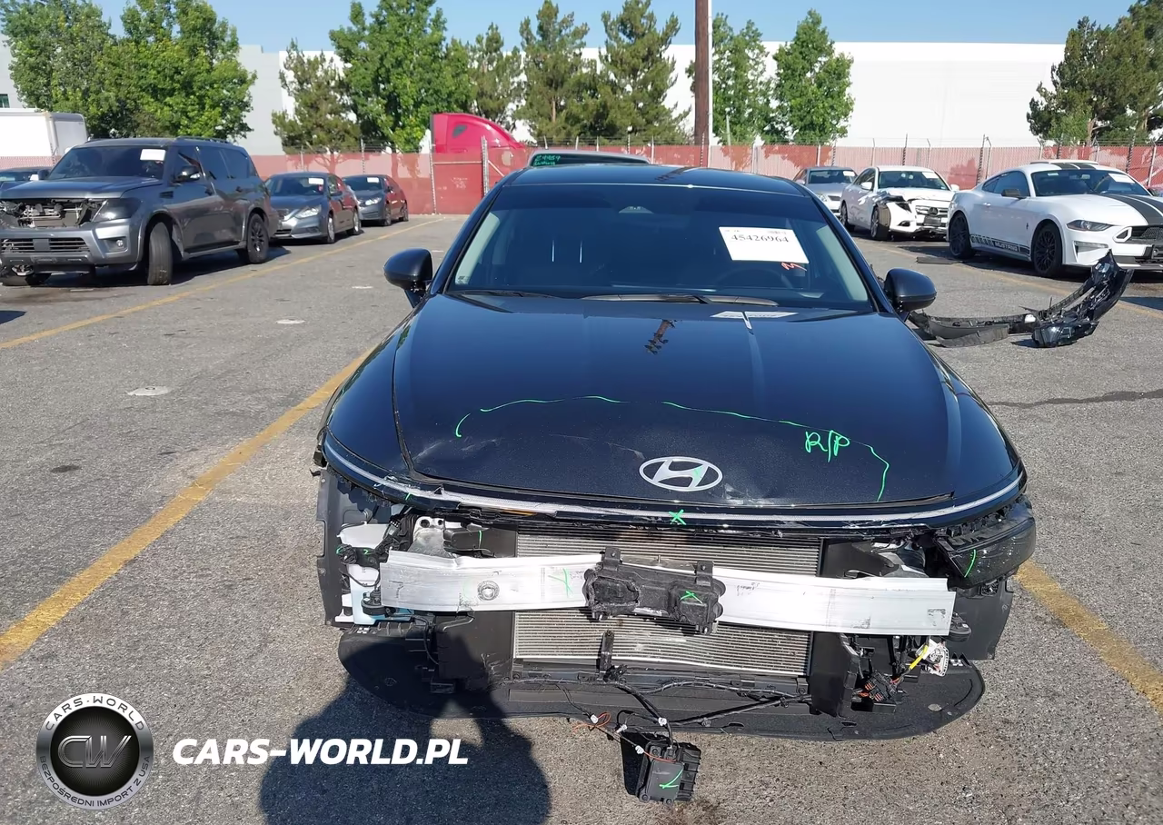 2025 Hyundai Sonata Sel VIN:KMHL64JA4SA517000 - 13