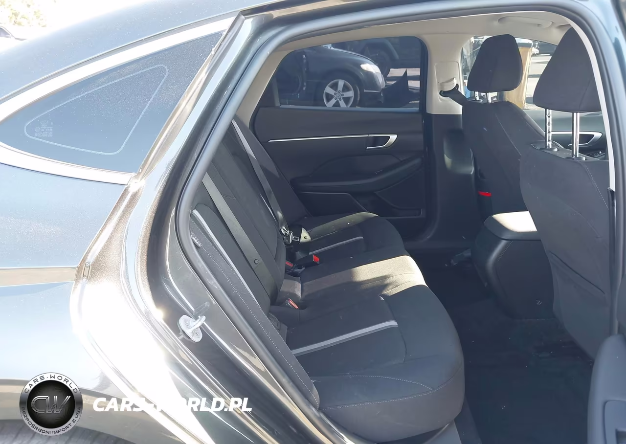 2025 Hyundai Sonata Sel VIN:KMHL64JA4SA517000 - 8
